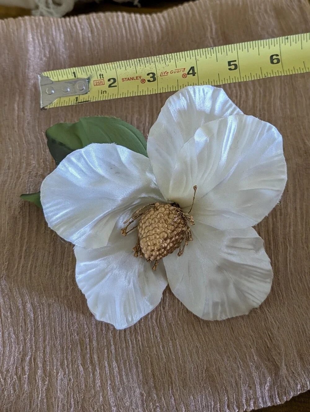set of 10 MAGNOLIA NAPKIN RINGS flower